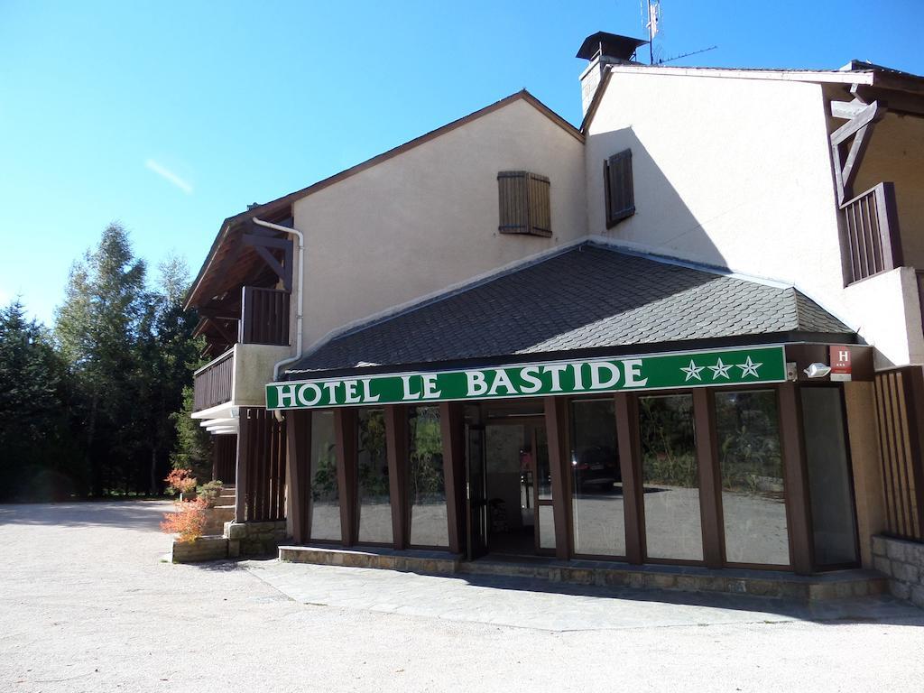 Hotel Le Bastide Nasbinals Exterior photo